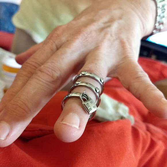 Stack rings - Picture 3 of 3